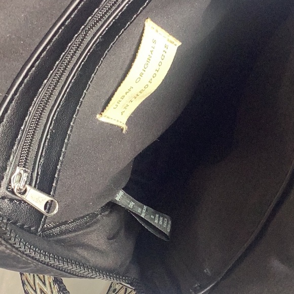 Urban originals Anthropologie crossbody bag - Picture 11 of 13